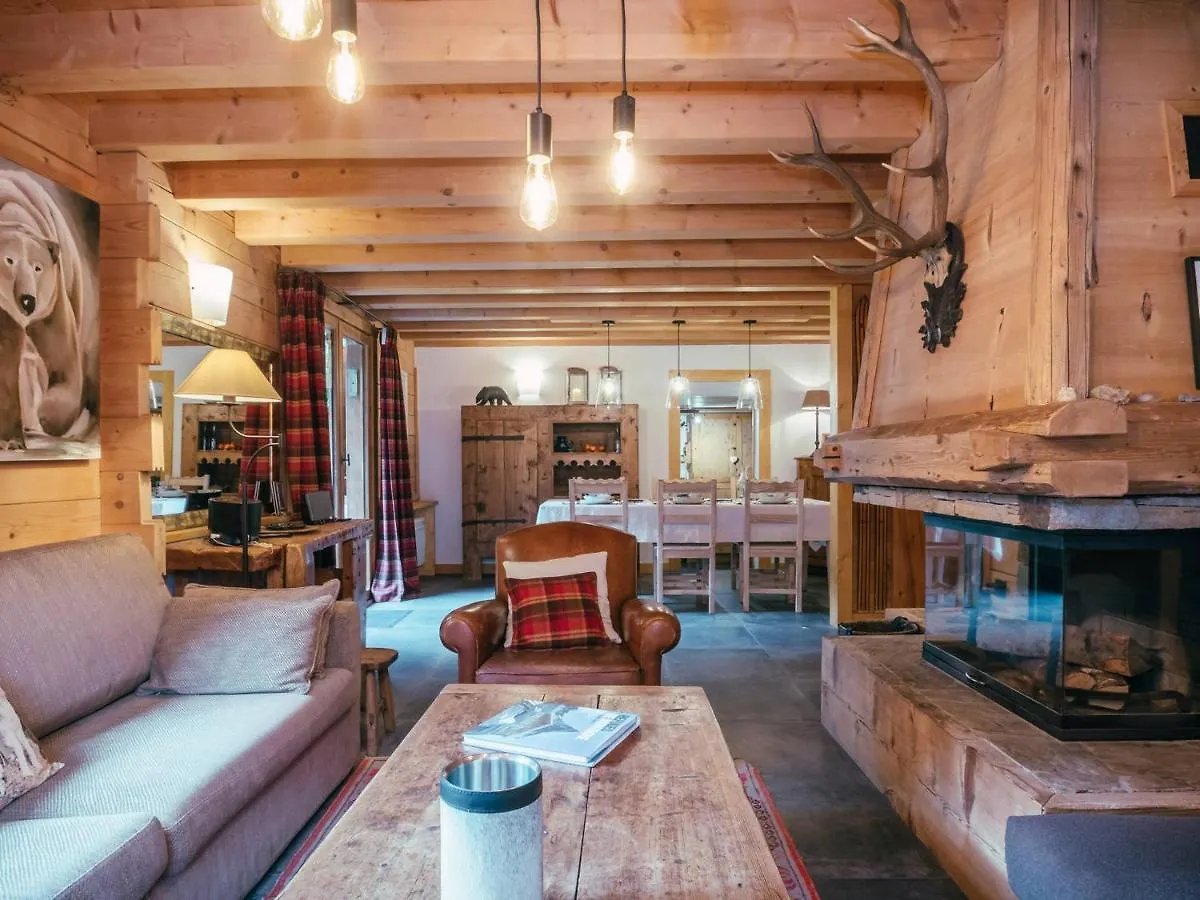 Chalet 4 Etoiles Avec Wifi Et Parking Proche Du Centre A Chamonix - Fr-1-343-224